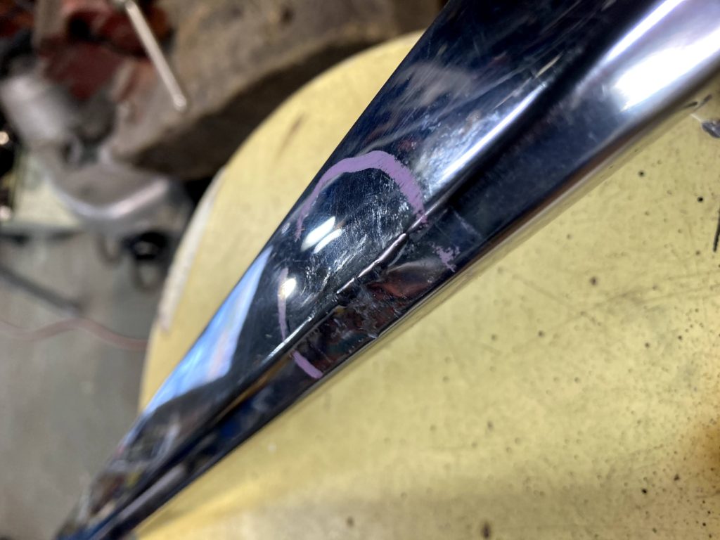 ステンレスモール凹み・キズ修理